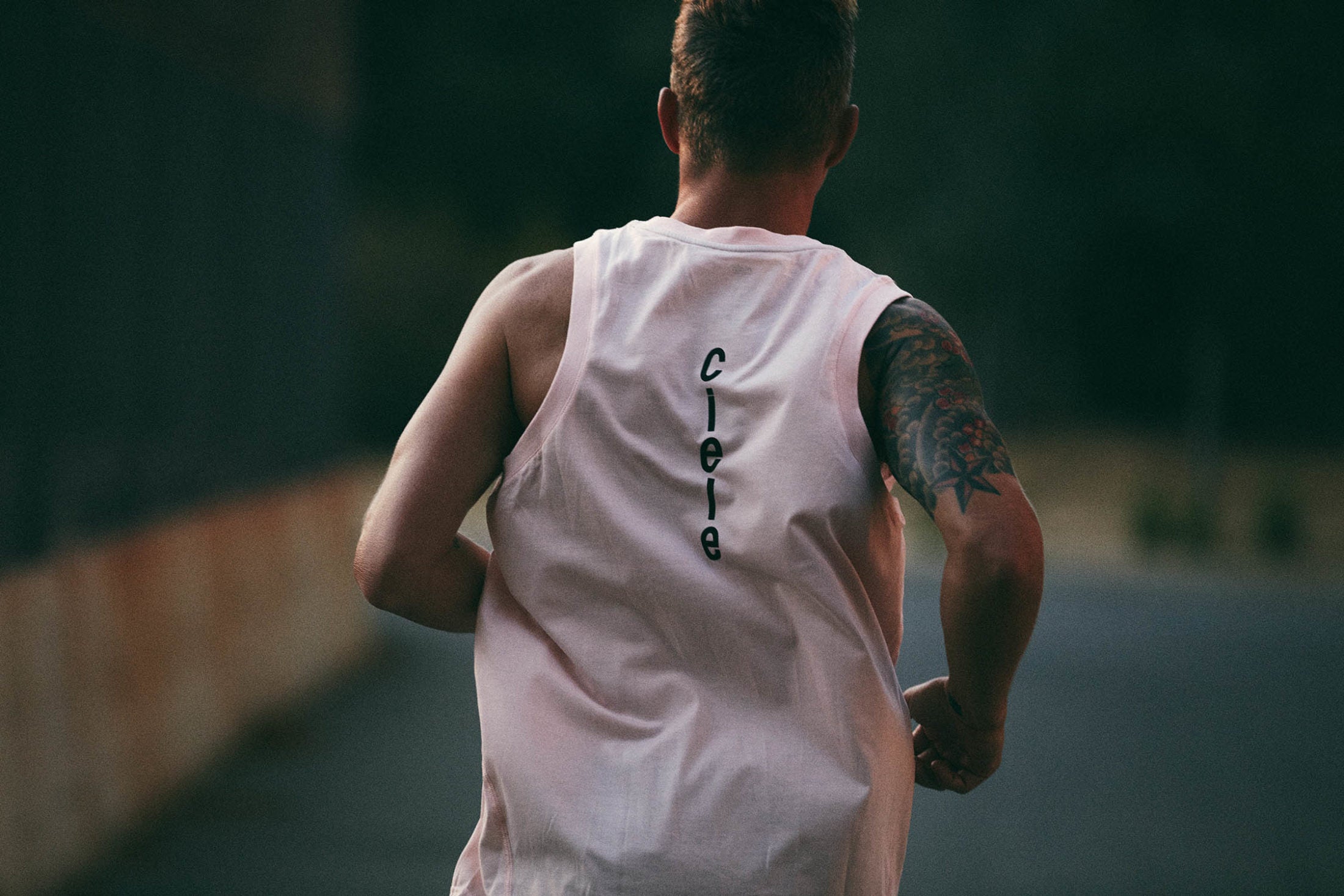 Ciele M NSBTank - Running Man Rowly