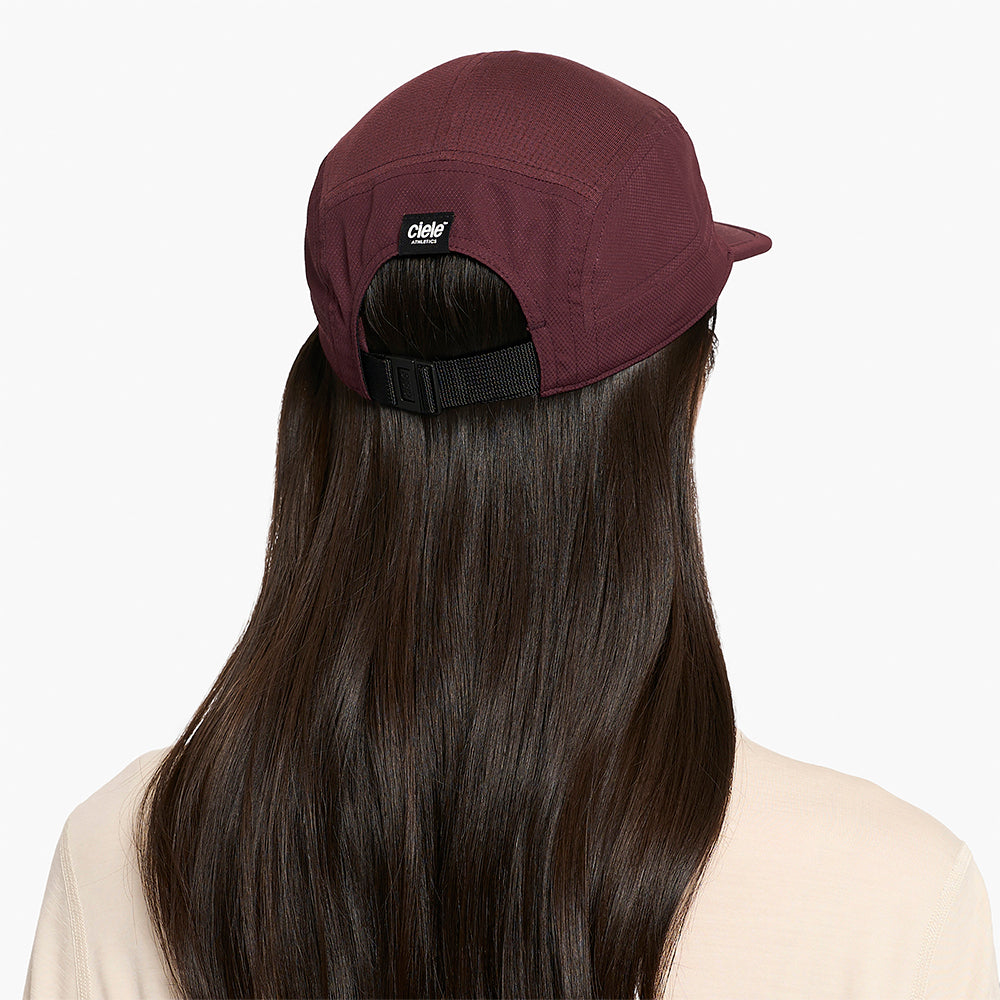 Ciele GOCap Classic Athletics Dark Wine Red