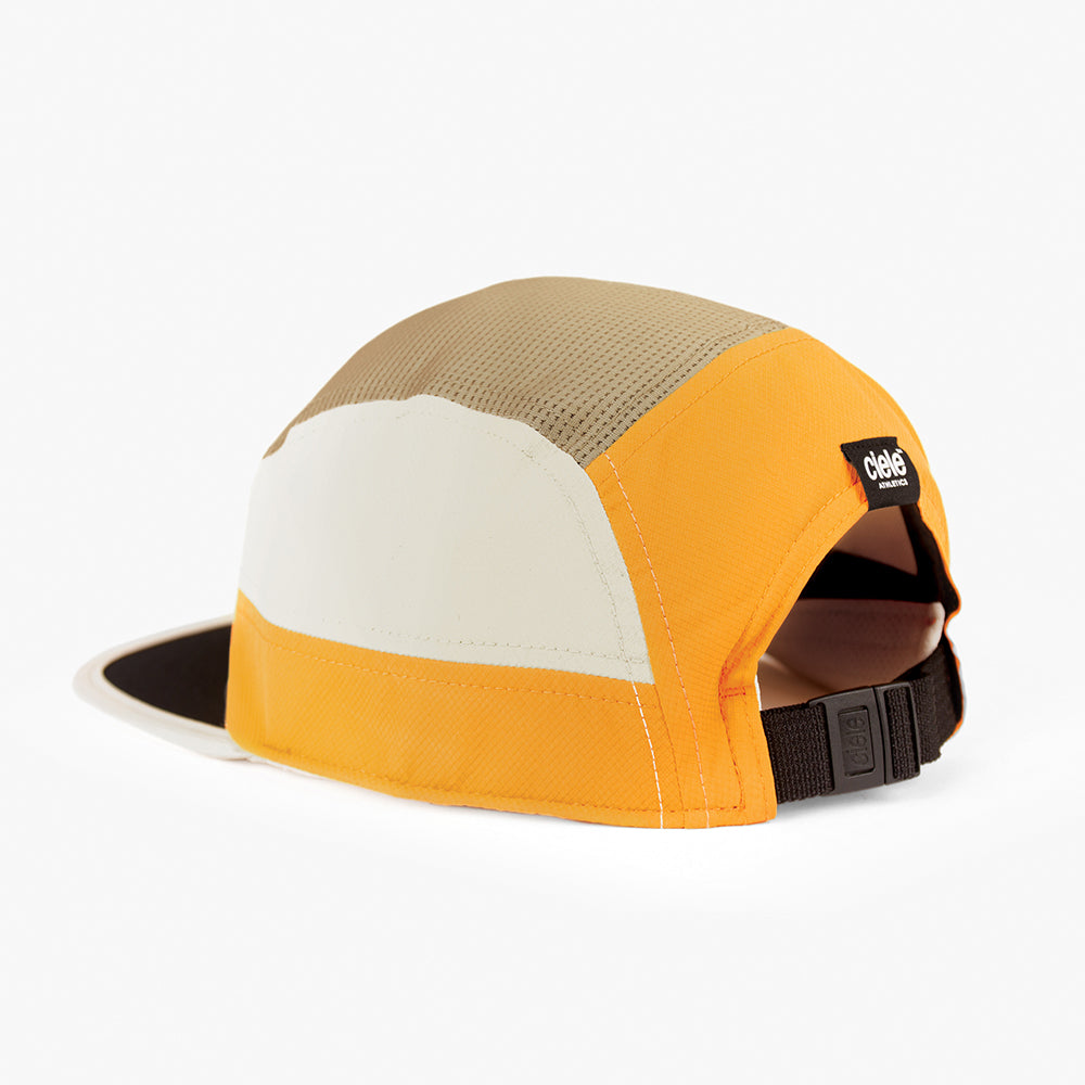 Ciele GOCap Field Iconic Bar Clementine Sand