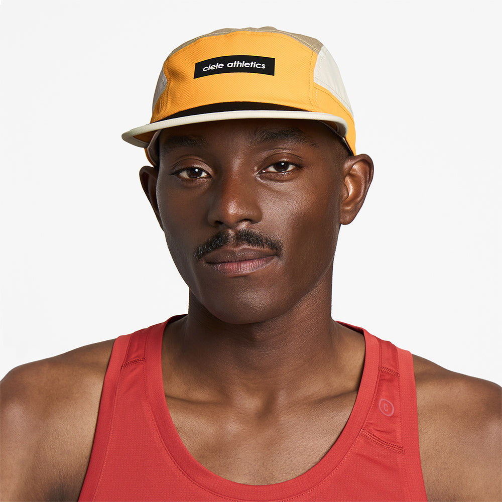 Ciele GOCap Field Iconic Bar Clementine Sand