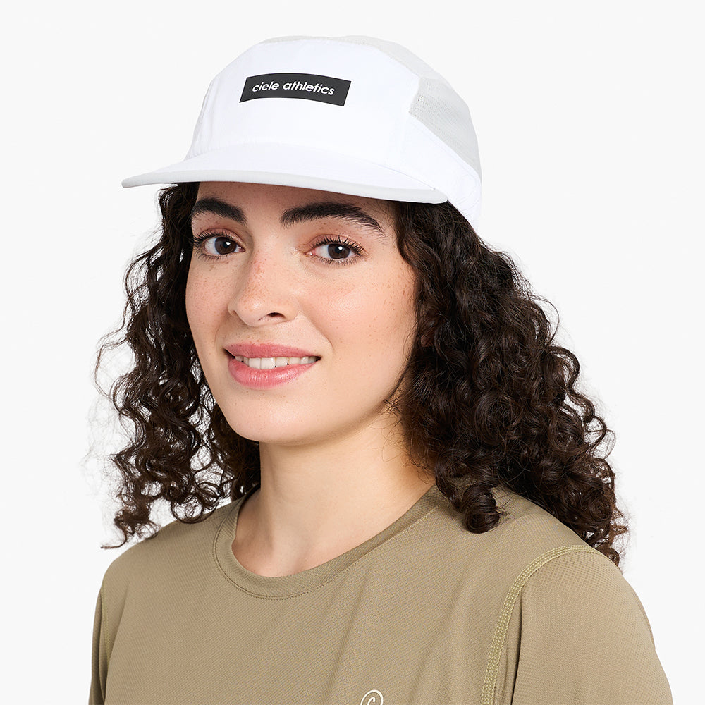 Ciele GOCap Field Iconic Bar White/Light Grey